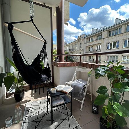 Oomph Warsaw Center Well Designed Apartment With Balcony Extérieur photo