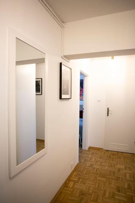Oomph Warsaw Center Well Designed Apartment With Balcony Extérieur photo